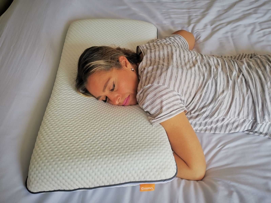 almohada memory adapt emma durmiendo boca abajo